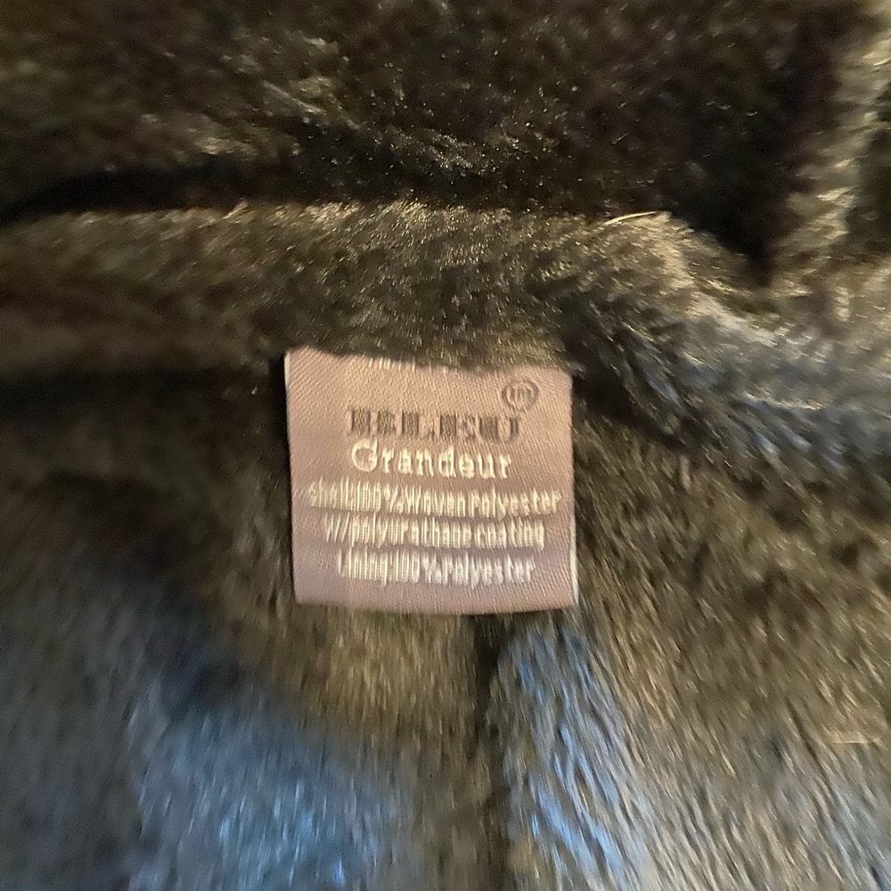 Jacket - Picture 3 of 3